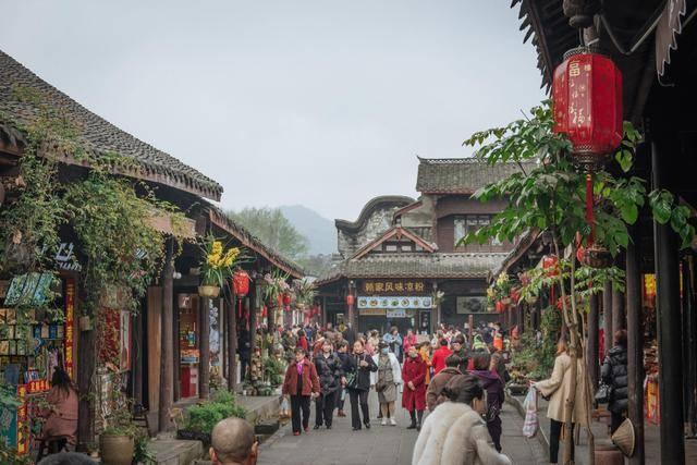 青少年法治教育基地策划方案,构筑沉浸式法治教育体验空间